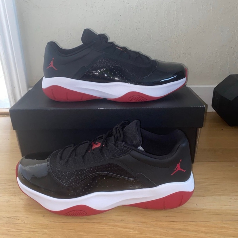 Air Jordan 11 CMFT Low “Bred”